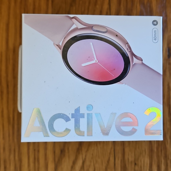 Samsung Galaxy watch Active 2 - Picture 4 of 8